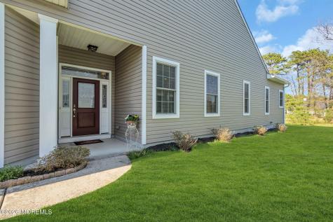 3 Beach Haven Way Waretown NJ 08758