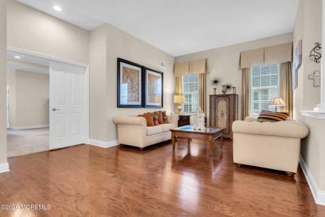 3 Beach Haven Way Waretown NJ 08758