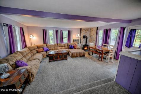 6 Meadowbrook Drive Howell NJ 07731