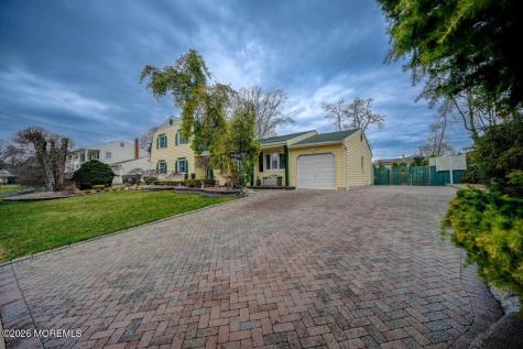 6 Meadowbrook Drive Howell NJ 07731