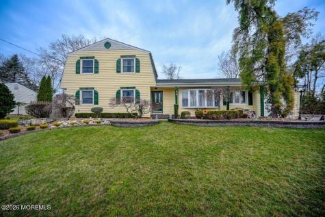 6 Meadowbrook Drive Howell NJ 07731
