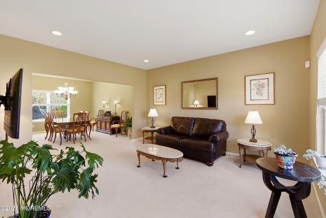 6 Etty Court Manchester NJ 08759