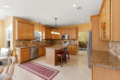 6 Etty Court Manchester NJ 08759