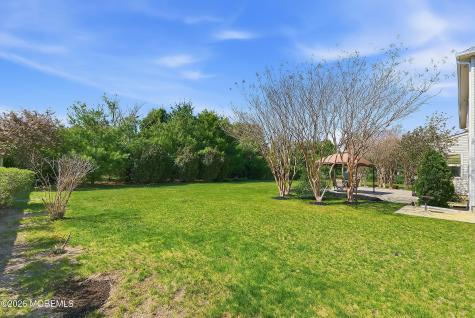 6 Etty Court Manchester NJ 08759