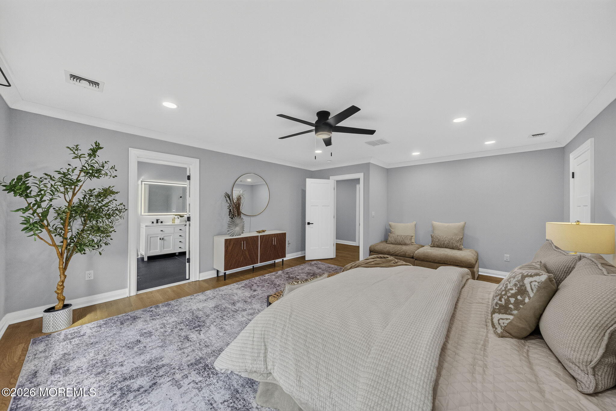 284 Middle Road Holmdel NJ 07733