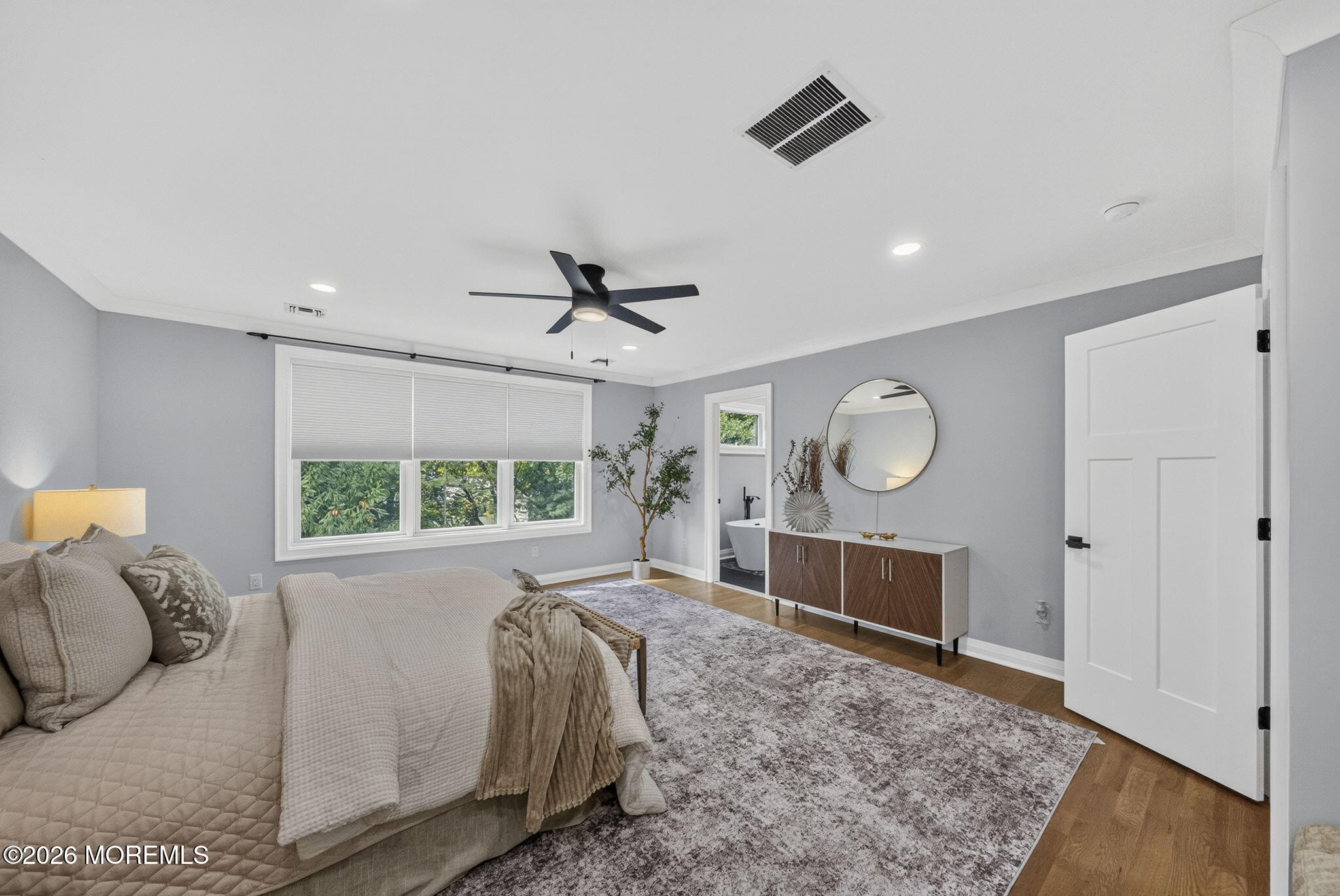 284 Middle Road Holmdel NJ 07733