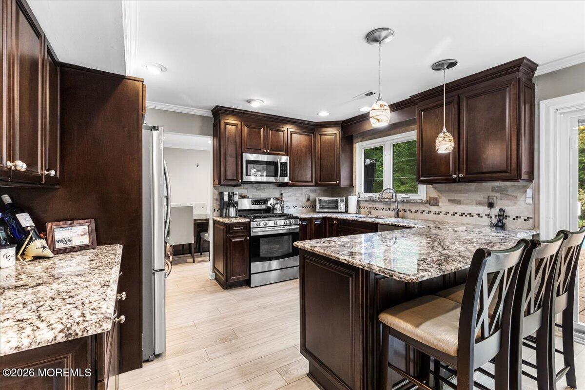1 Salem Lane Manalapan NJ 07726