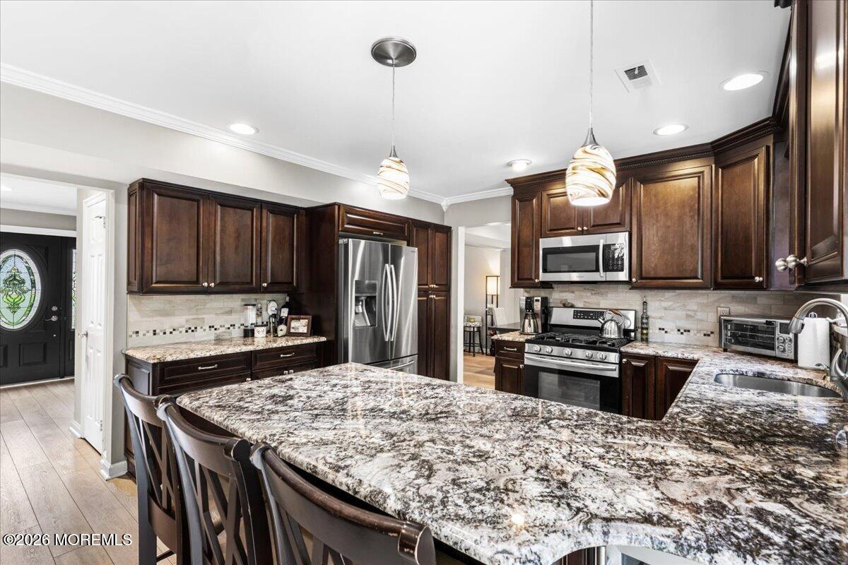 1 Salem Lane Manalapan NJ 07726