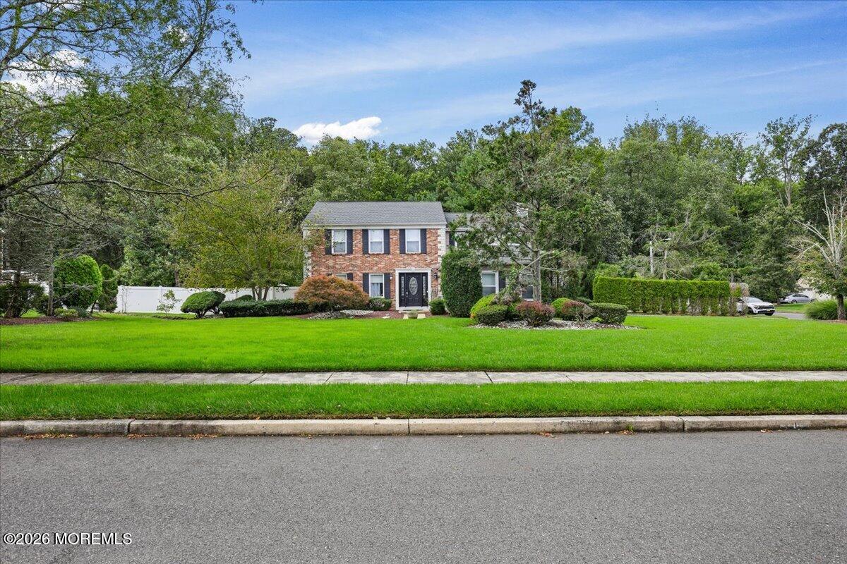 1 Salem Lane Manalapan NJ 07726