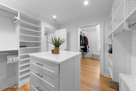 110 W South 34th Street Long Beach Twp NJ 08008