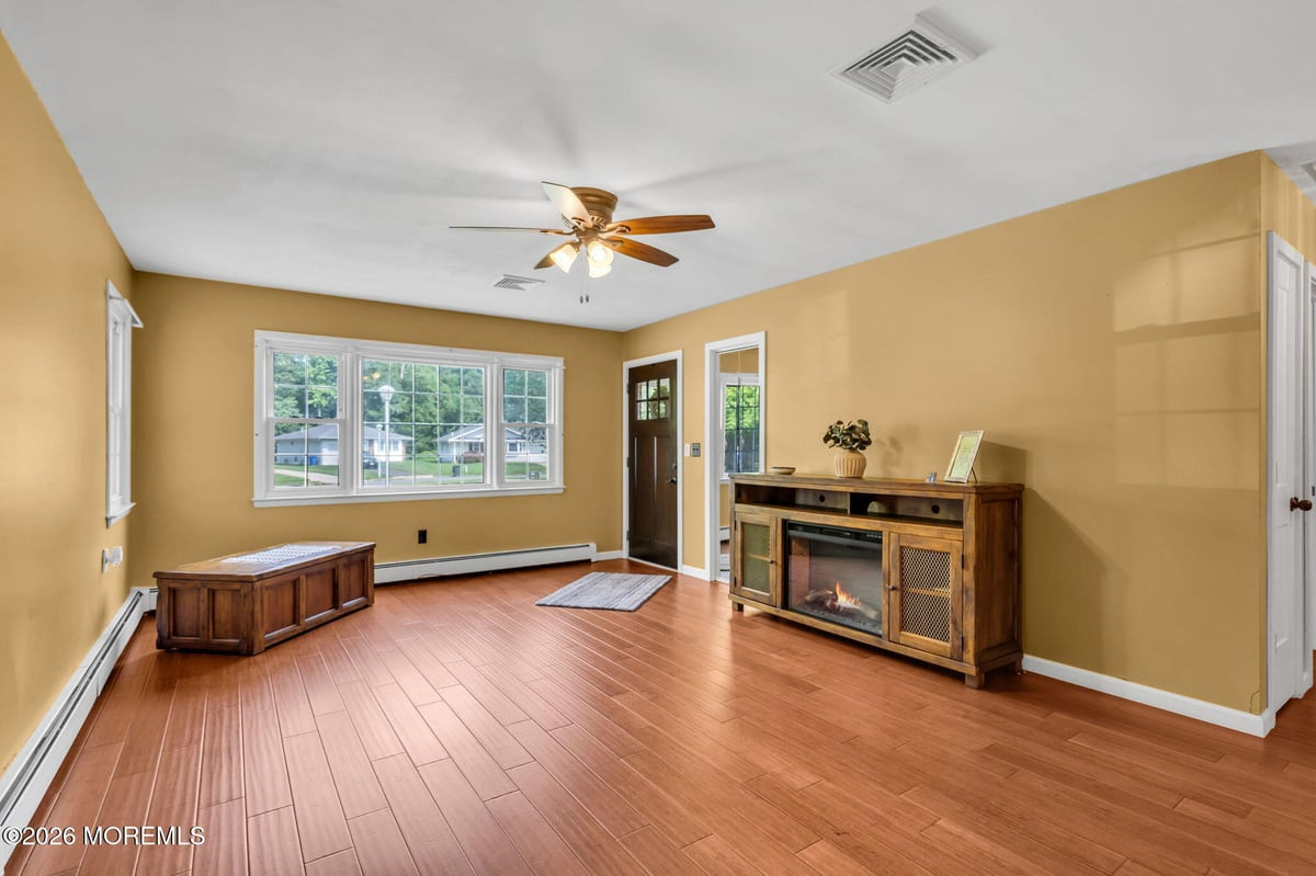 56 Bellflower Court Toms River NJ 08755