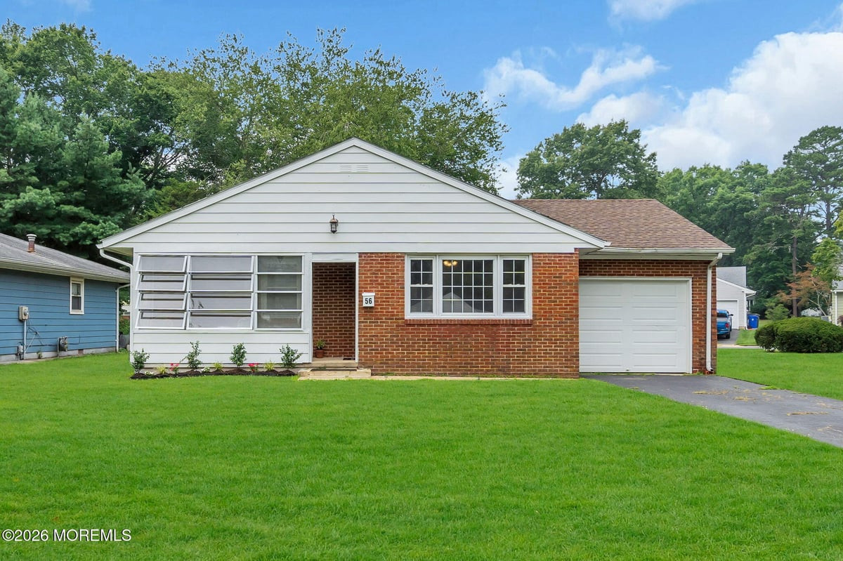 56 Bellflower Court Toms River NJ 08755