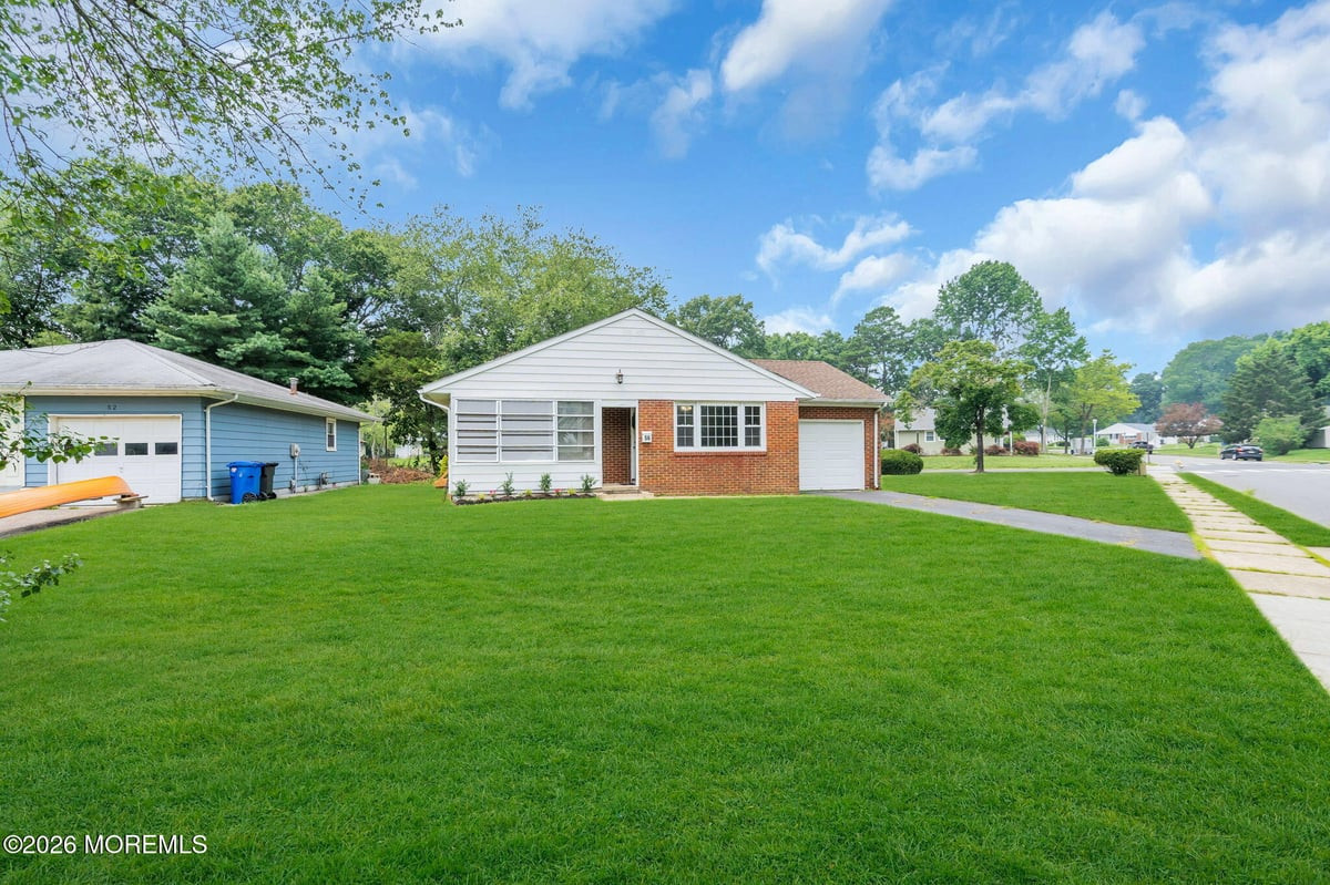 56 Bellflower Court Toms River NJ 08755