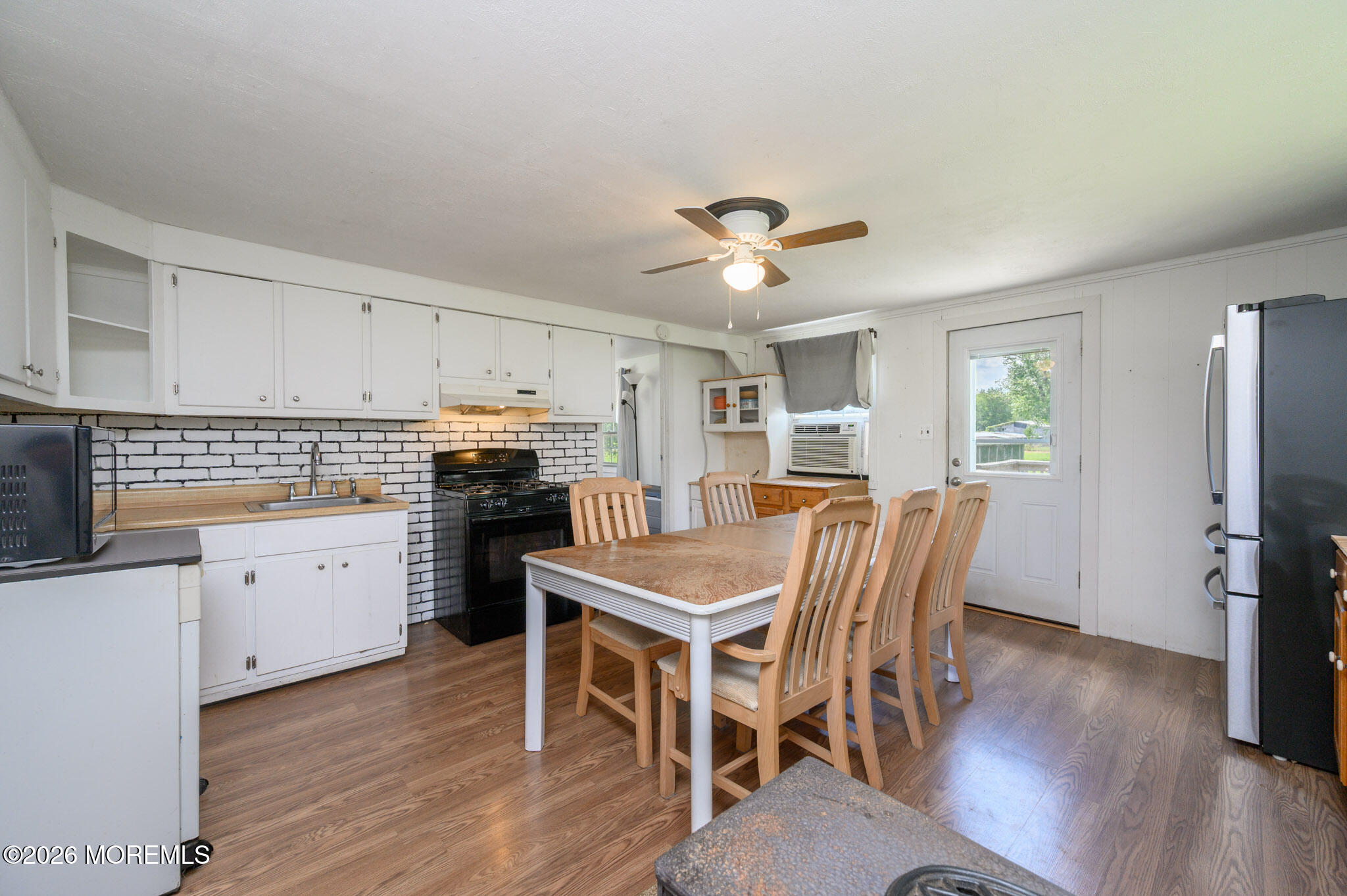 93 N Maple Avenue Tuckerton NJ 08087