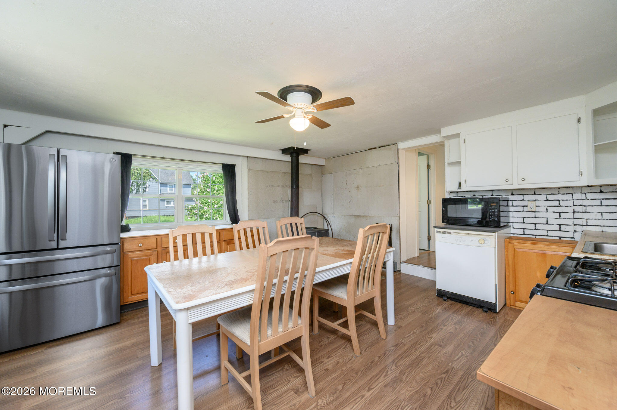 93 N Maple Avenue Tuckerton NJ 08087
