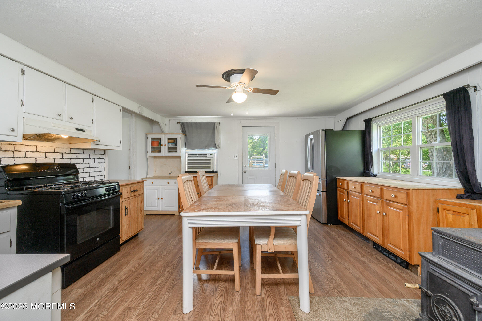 93 N Maple Avenue Tuckerton NJ 08087