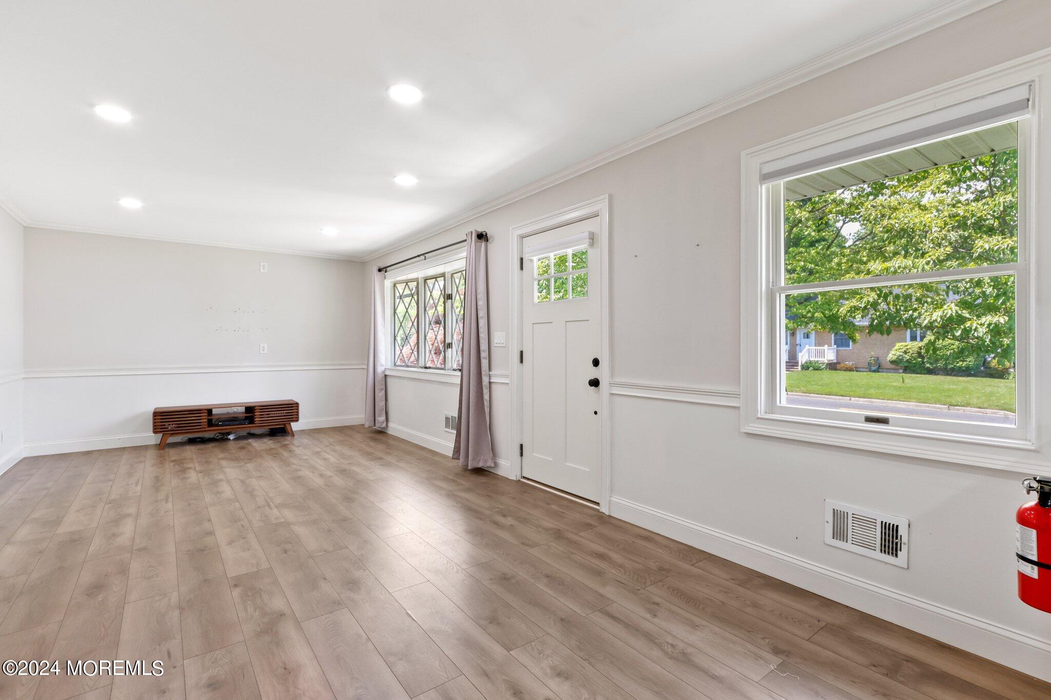 4 Campbell Drive Eatontown NJ 07724