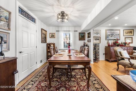 28 Standish Drive Howell NJ 07731