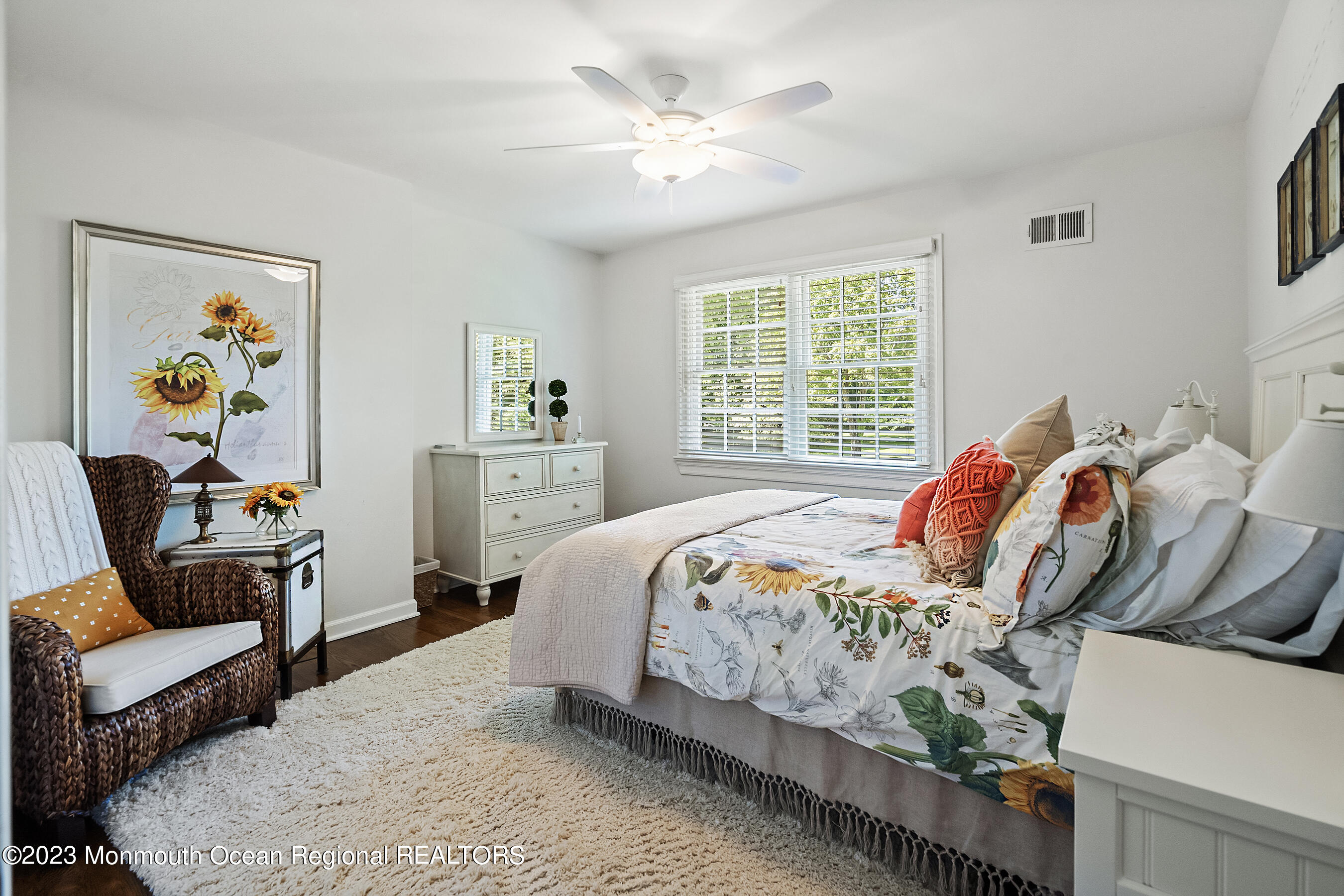 5 Pirates Cove Road Little Silver NJ 07739