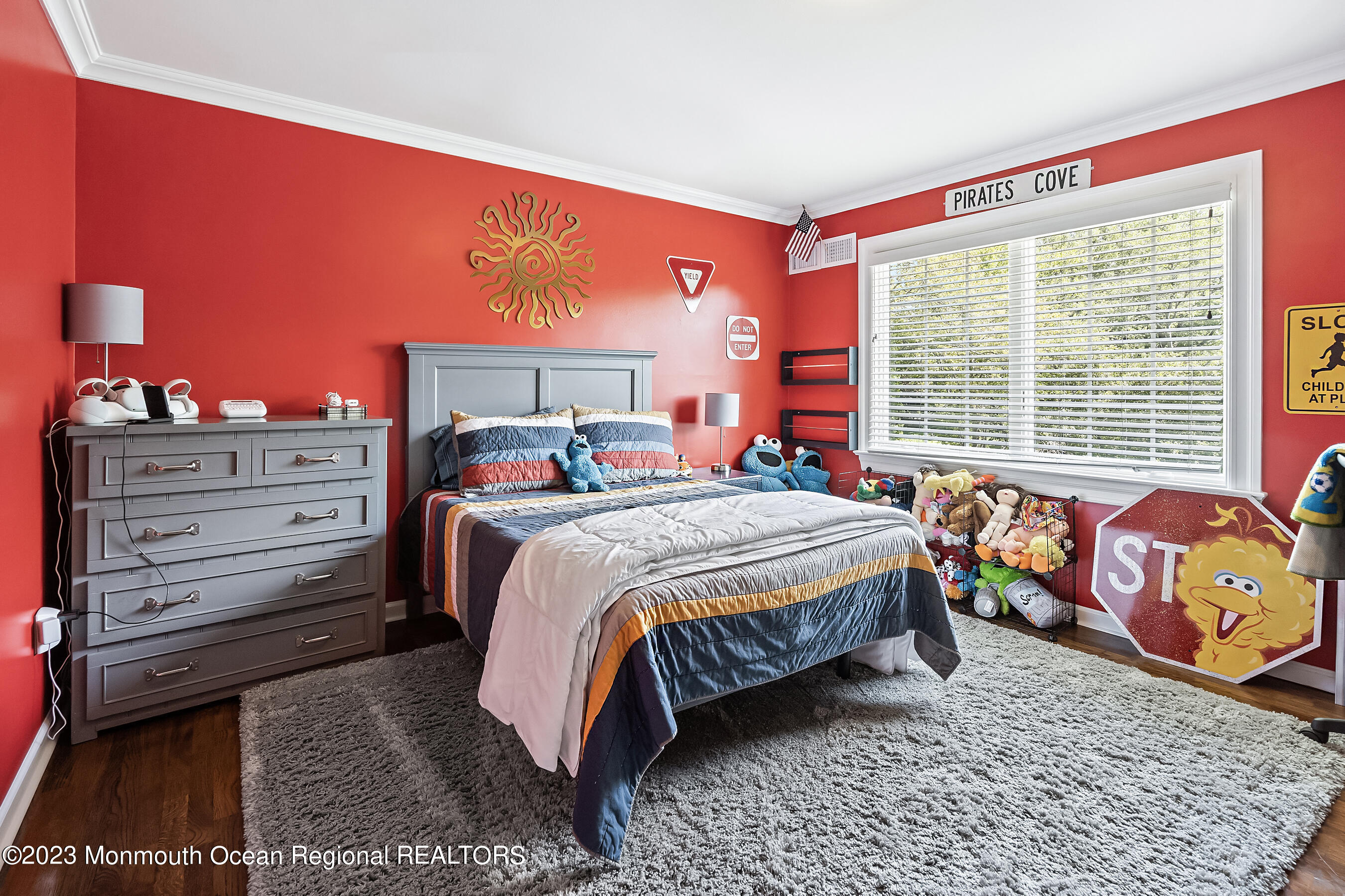 5 Pirates Cove Road Little Silver NJ 07739