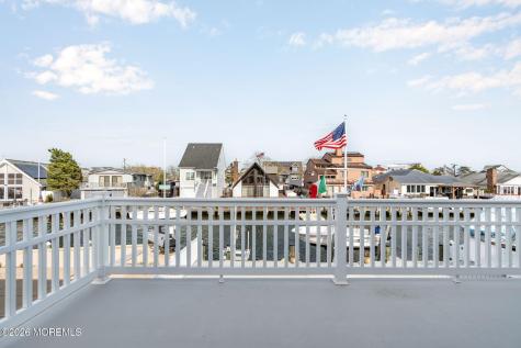 506 Bayview Drive Toms River NJ 08753