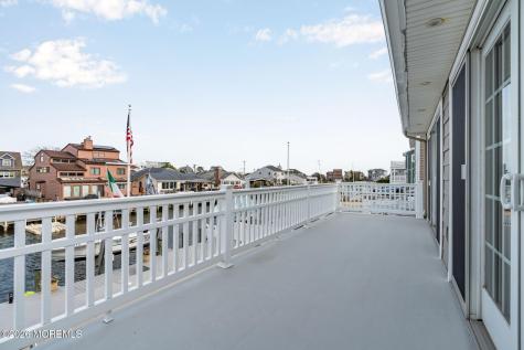 506 Bayview Drive Toms River NJ 08753