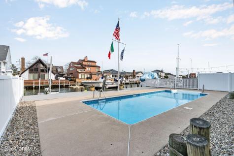 506 Bayview Drive Toms River NJ 08753