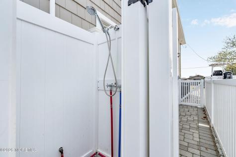 506 Bayview Drive Toms River NJ 08753