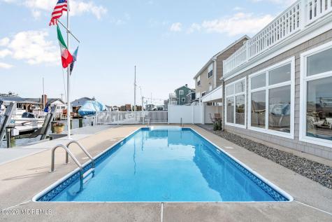 506 Bayview Drive Toms River NJ 08753