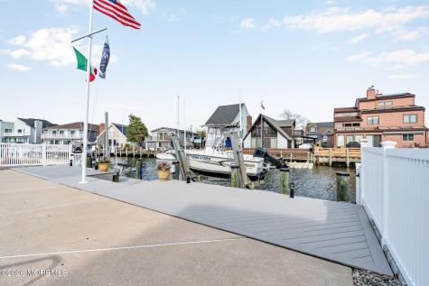 506 Bayview Drive Toms River NJ 08753