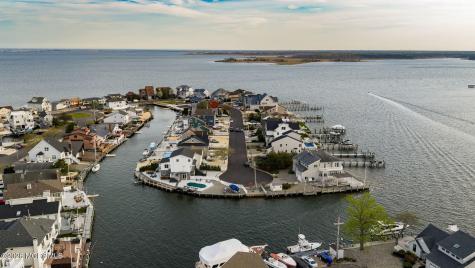 506 Bayview Drive Toms River NJ 08753