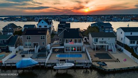506 Bayview Drive Toms River NJ 08753