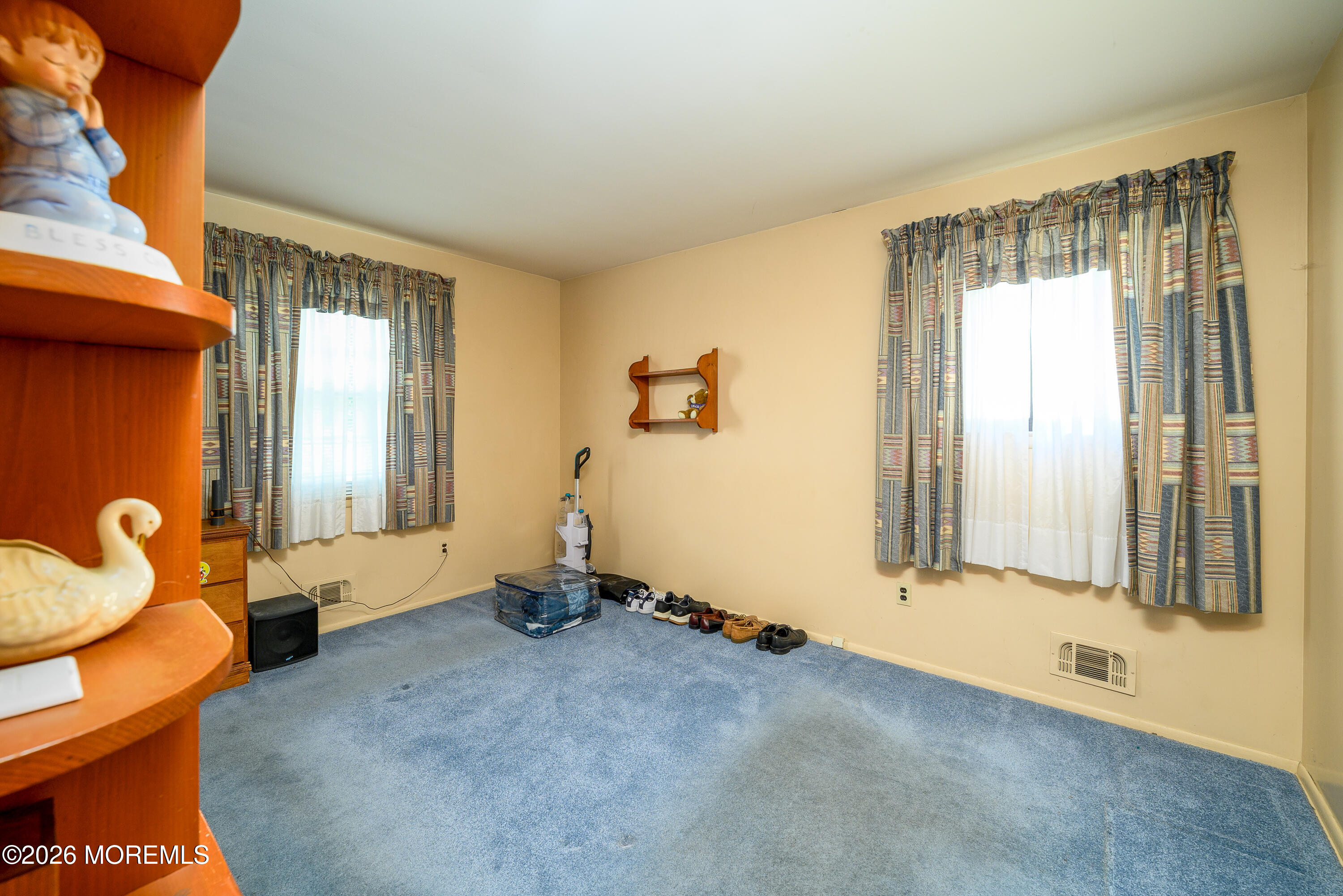 49 Newbury Road Howell NJ 07731