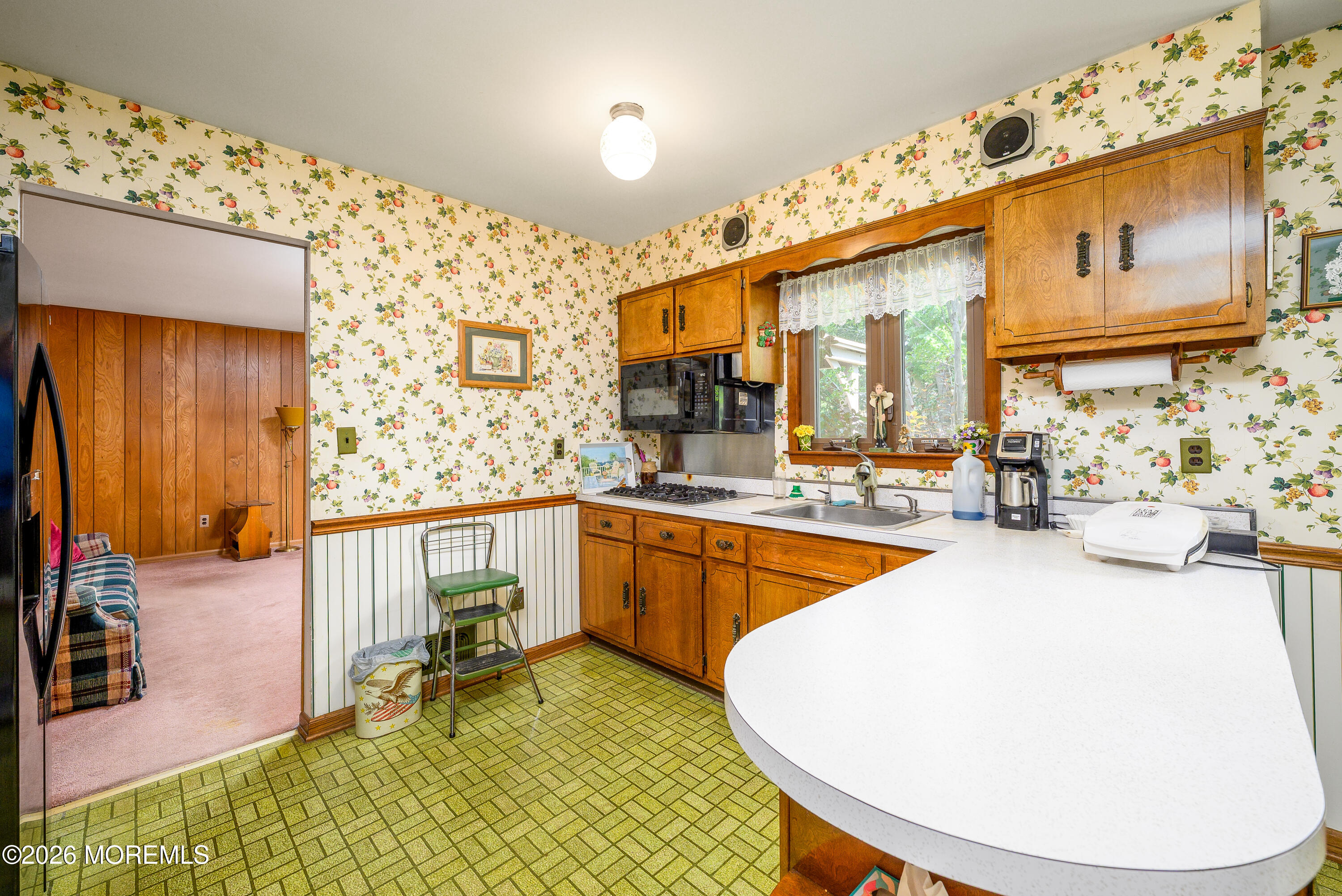 49 Newbury Road Howell NJ 07731