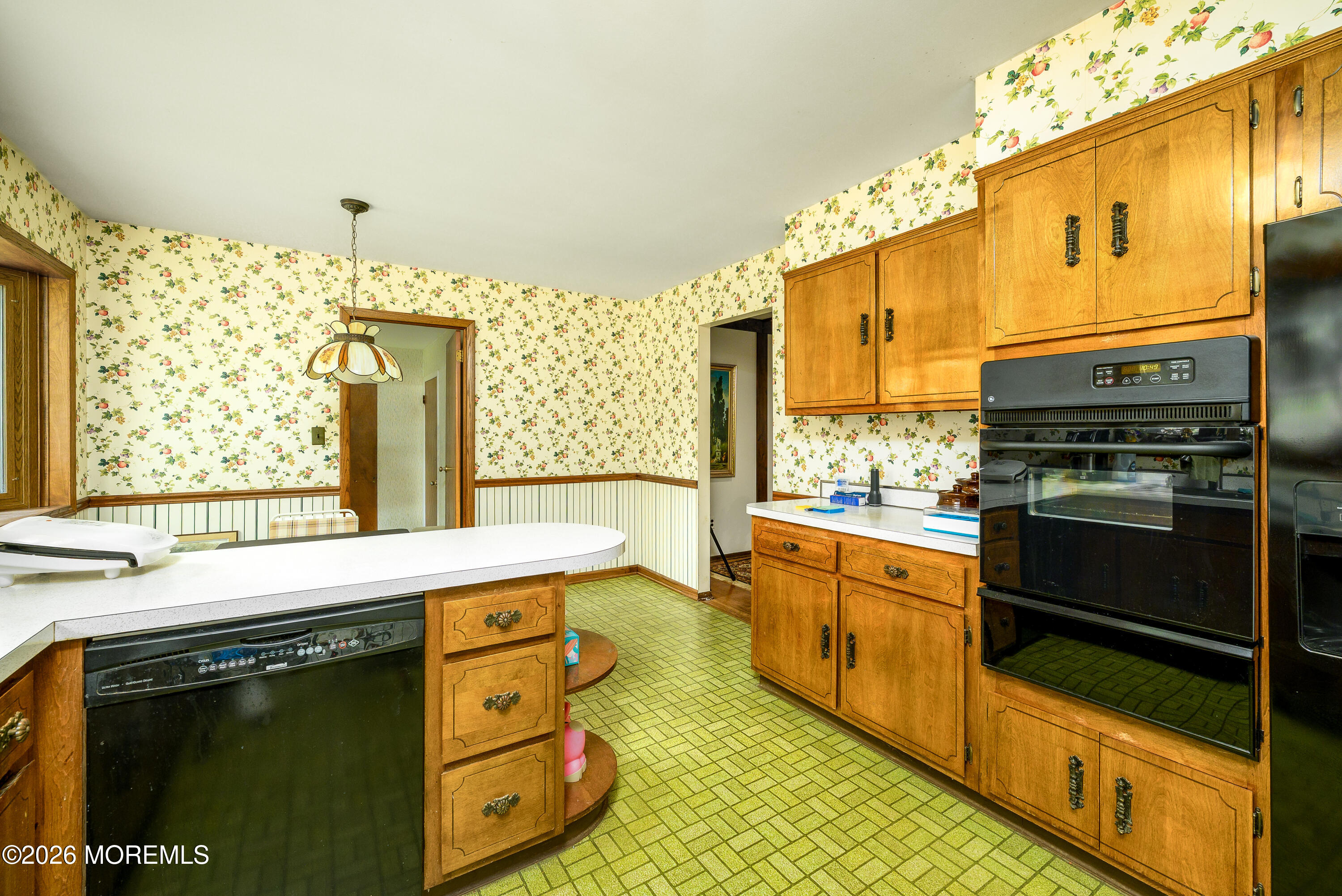 49 Newbury Road Howell NJ 07731