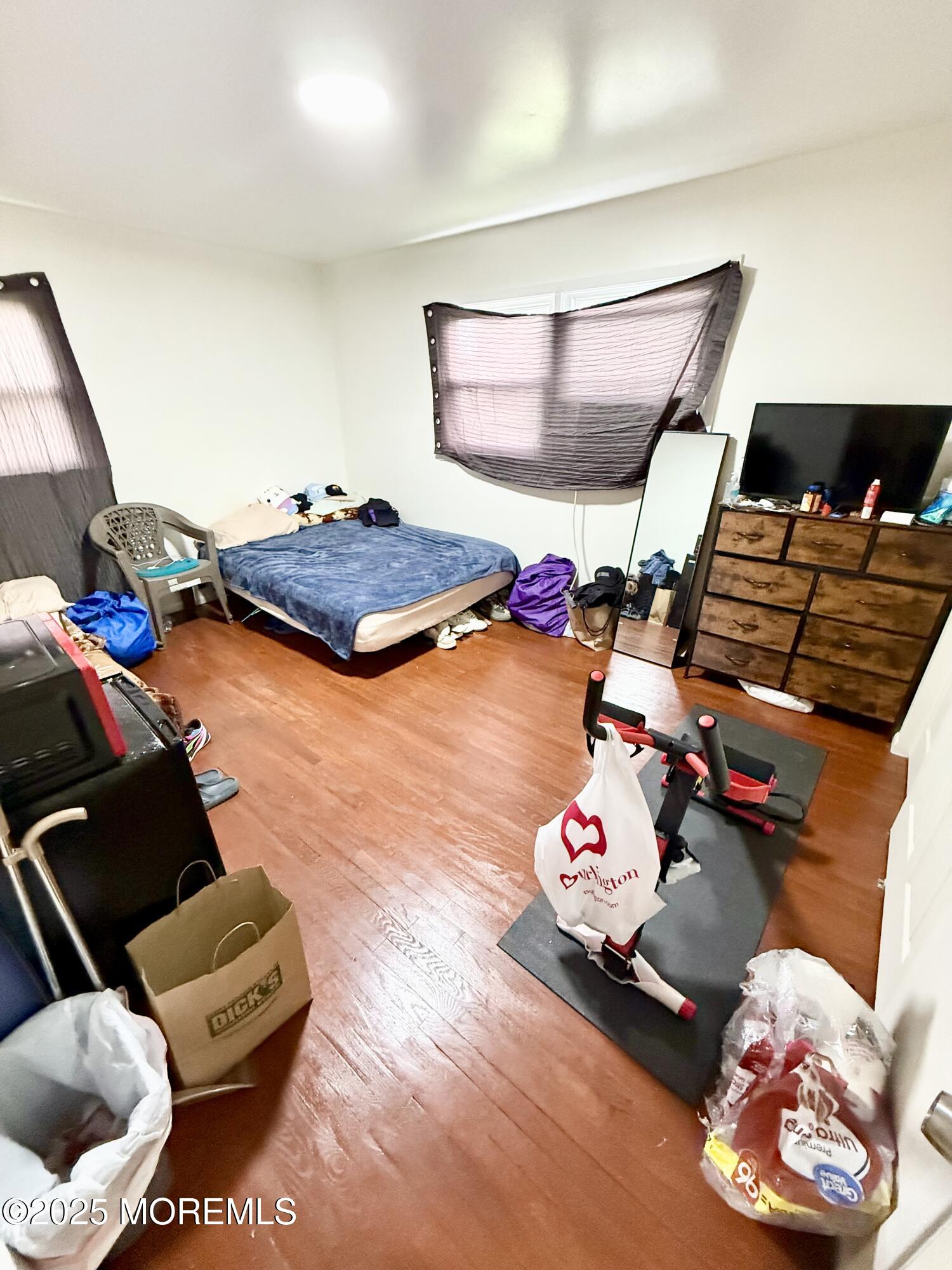 25 Lawrence Place Freehold NJ 07728
