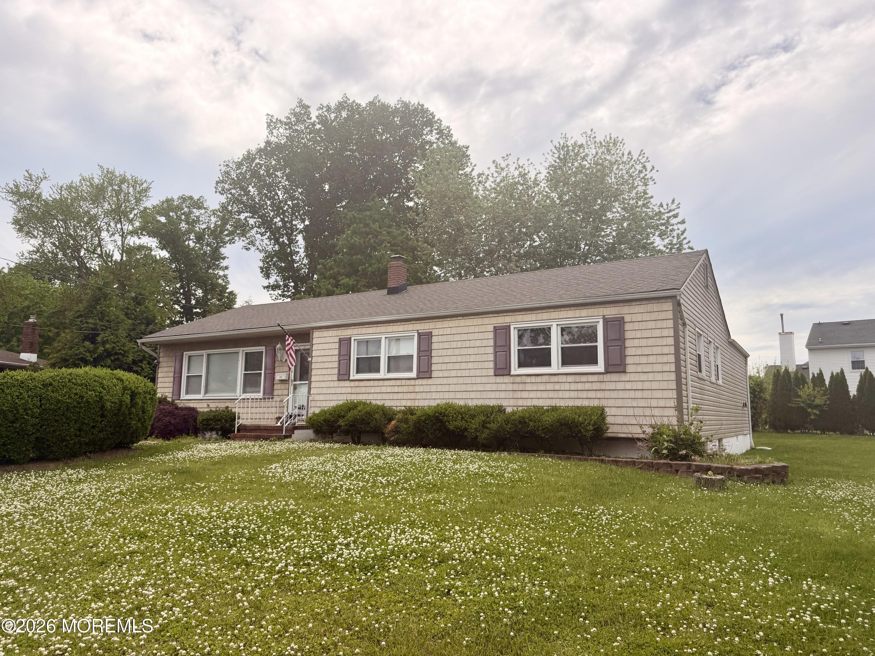 25 Lawrence Place Freehold NJ 07728