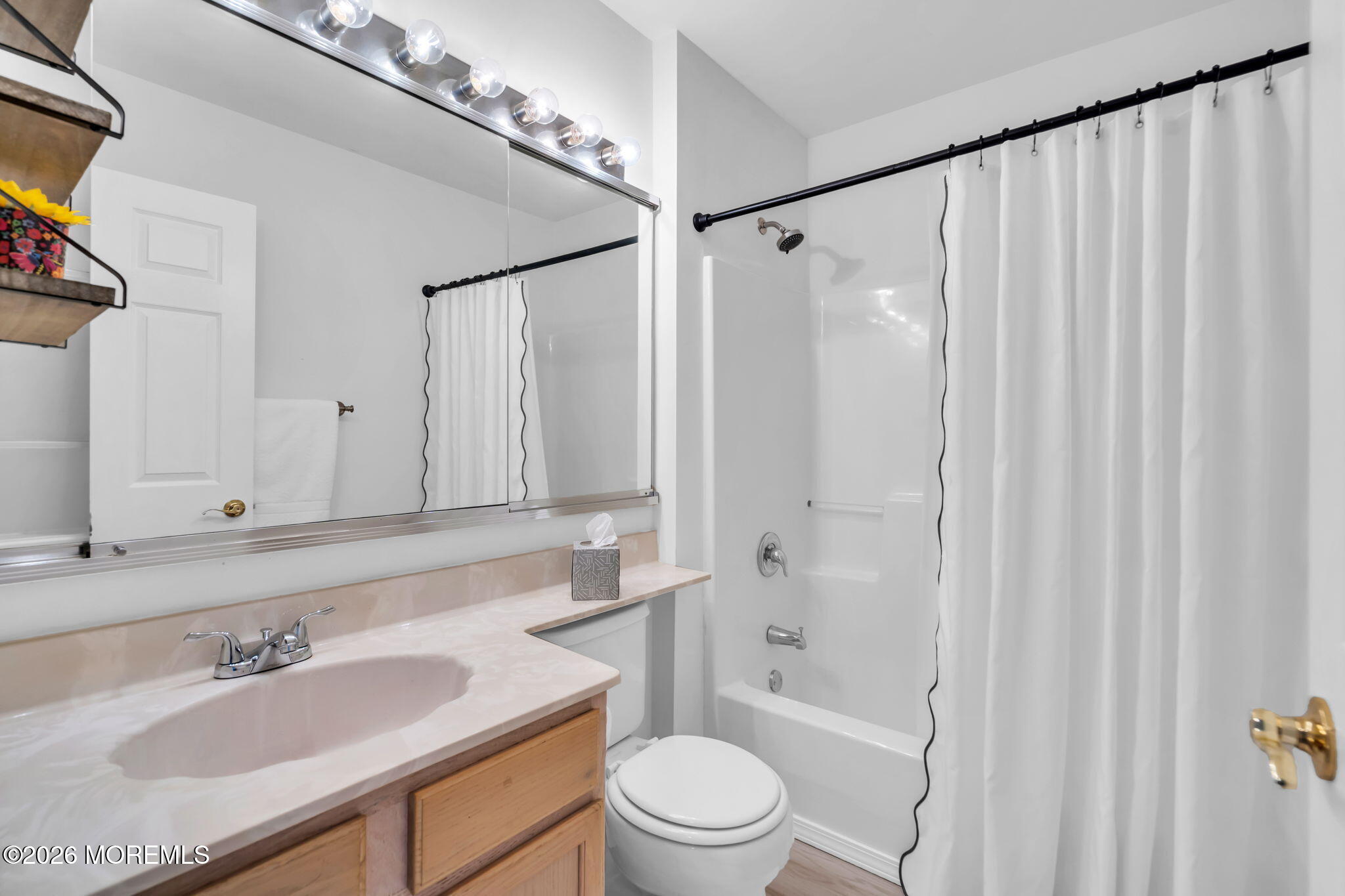 702 Cutter Lane Manahawkin NJ 08050