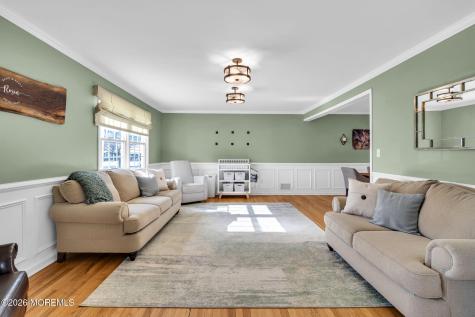 4 Meadowbrook Drive Howell NJ 07731