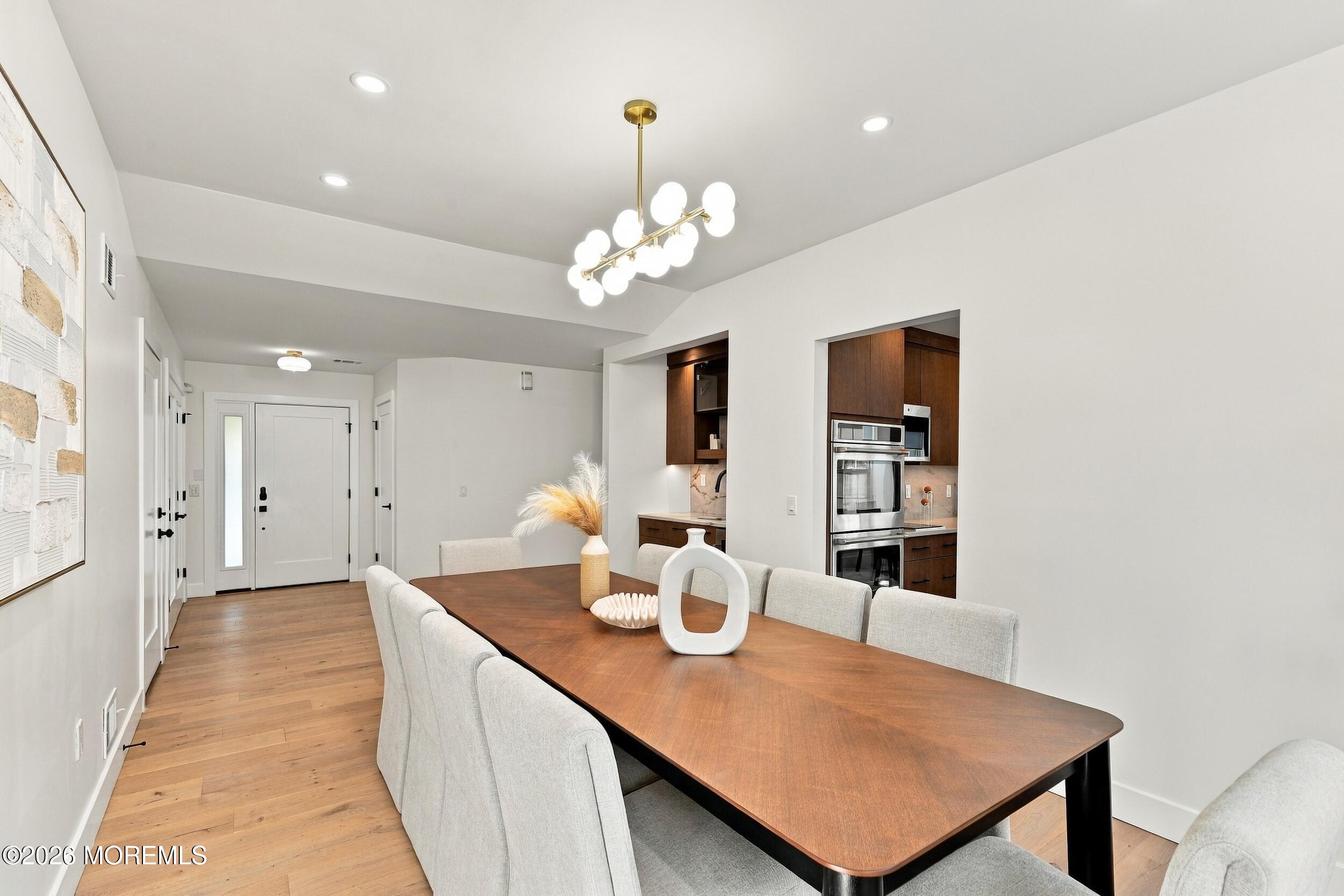 6 Round Valley Court Lakewood NJ 08701
