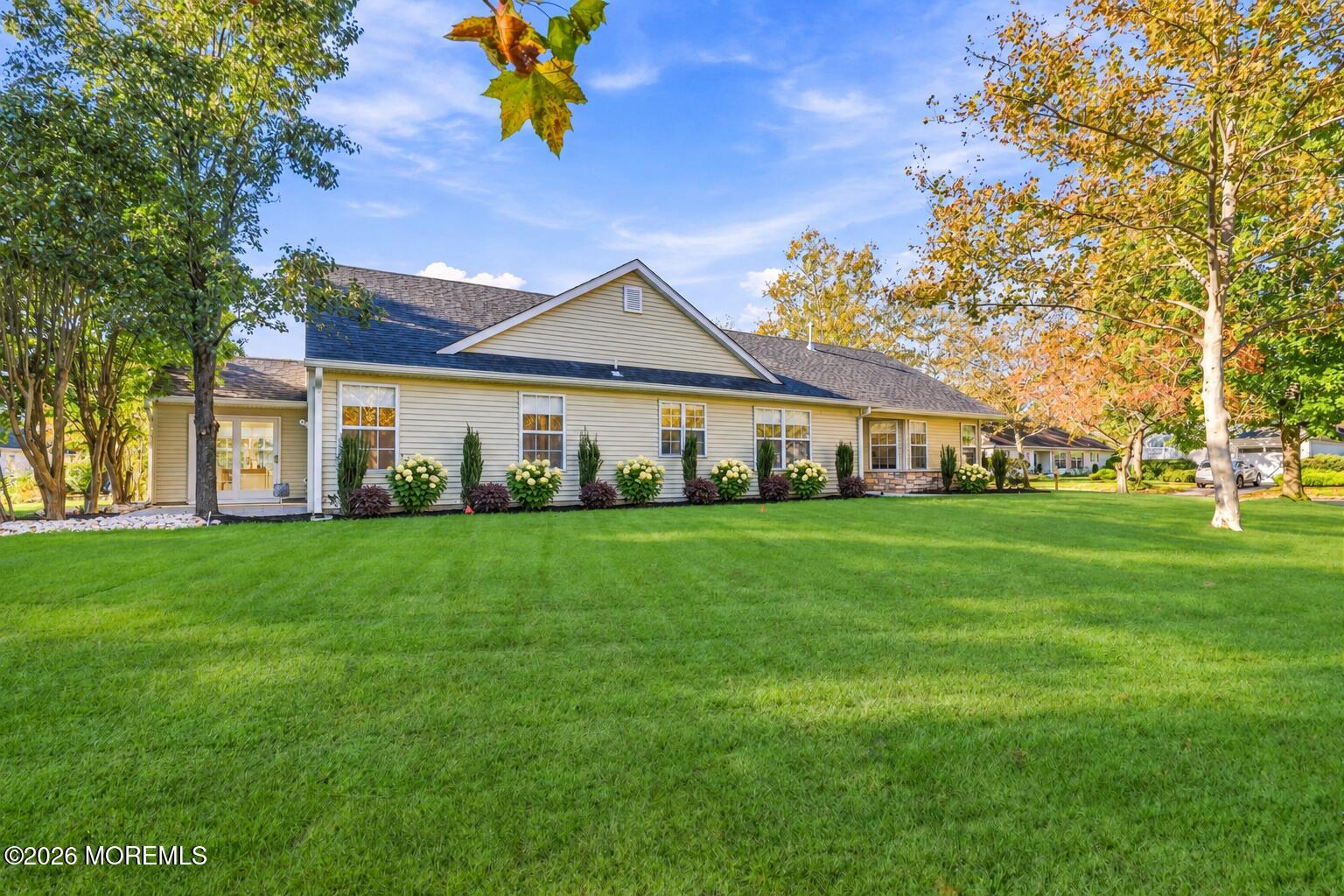 6 Round Valley Court Lakewood NJ 08701