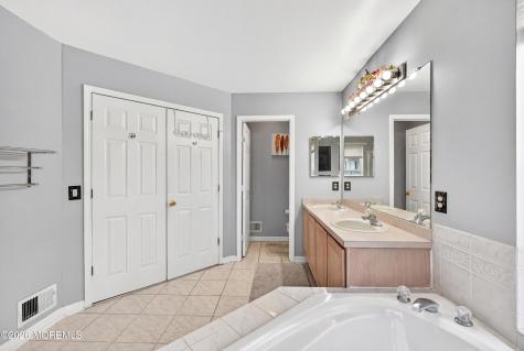 351 Wedgewood Road Morganville NJ 07751