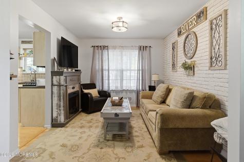 2 Maiden Lane Toms River NJ 08753