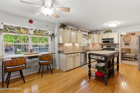 2 Maiden Lane Toms River NJ 08753