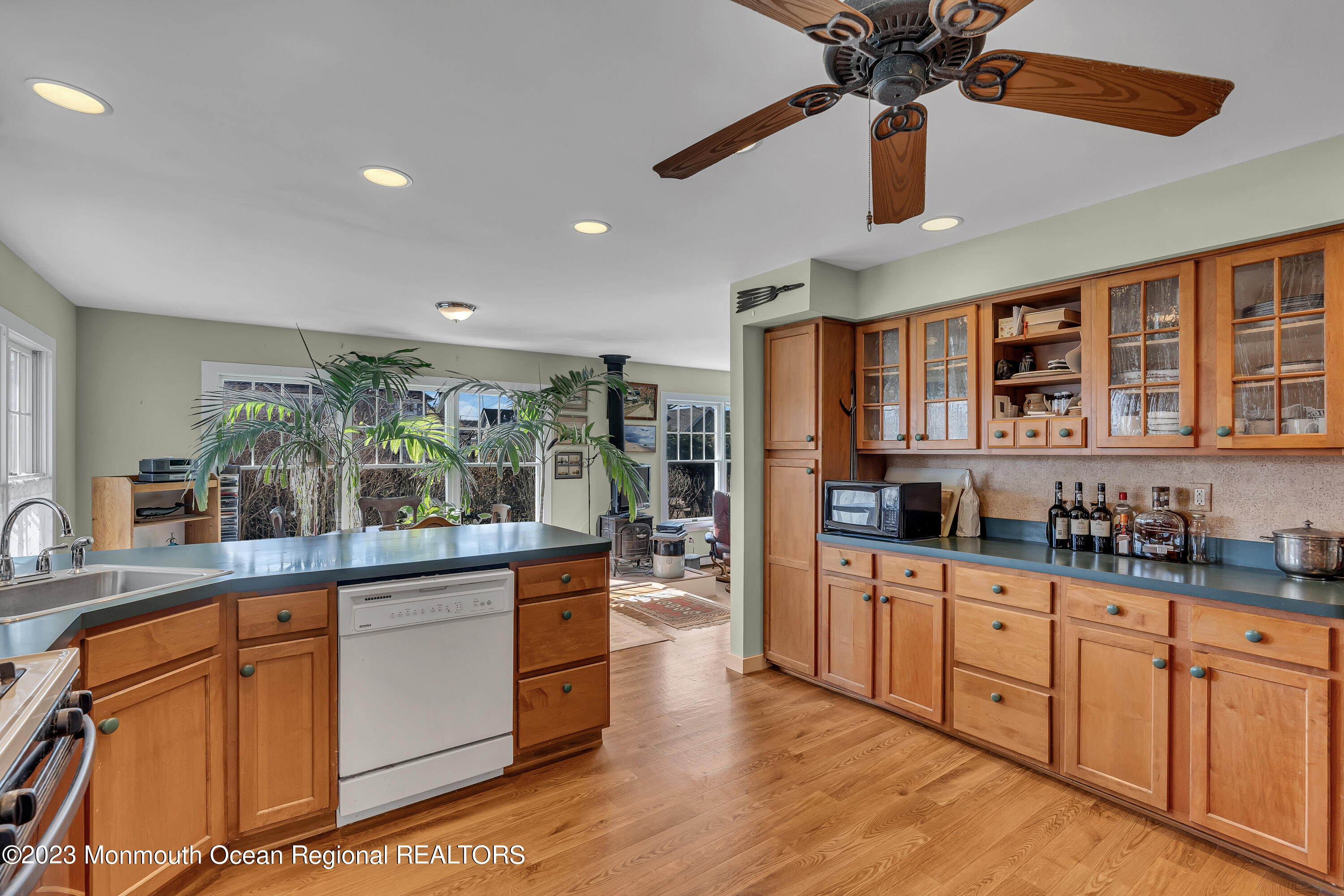 811 Claridge Drive Spring Lake NJ 07762