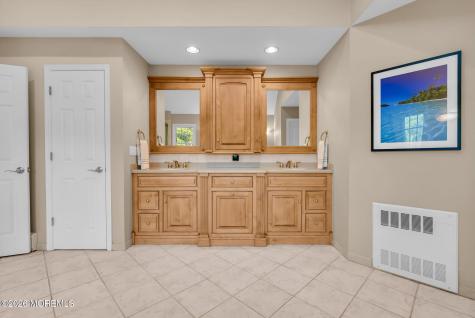 261 Hawkin Road Jackson NJ 08527