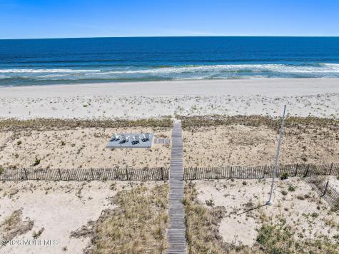 1433 Ocean Avenue Mantoloking NJ 08738
