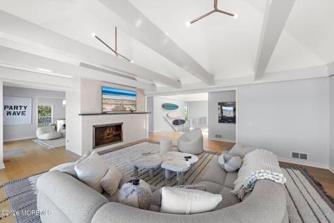 1433 Ocean Avenue Mantoloking NJ 08738