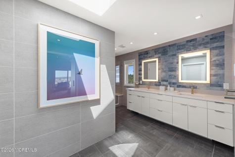 1433 Ocean Avenue Mantoloking NJ 08738
