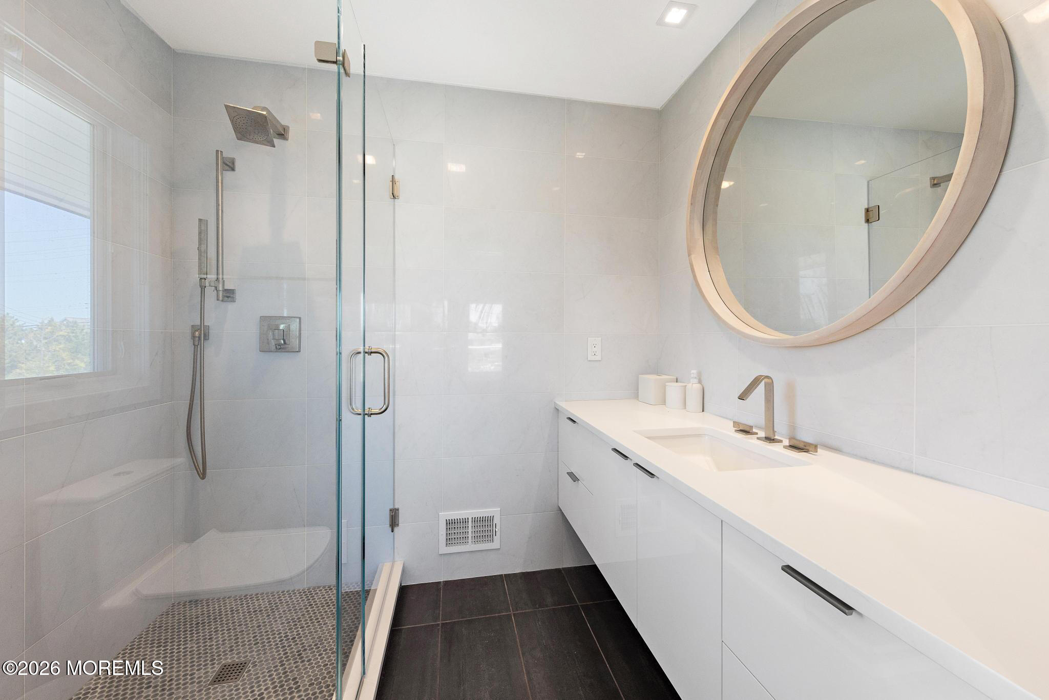 1433 Ocean Avenue Mantoloking NJ 08738